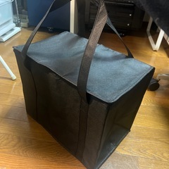 新品　折り畳み保冷保温バッグ黒