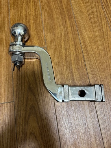 18年エスティマ用SOREXステンレスヒッチメンバー