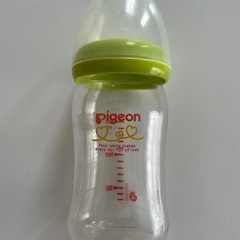 ピジョン　哺乳瓶240ml  新品　未使用品⭐︎の画像