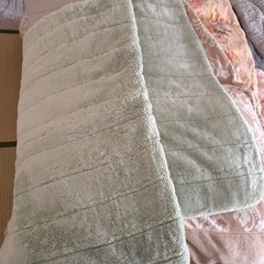敷き毛布