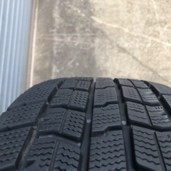 値下　No.101スタッドレス215/60/17 5H PCD114.3 アルミ付4本セットの画像