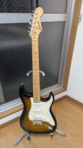 レジェンド　ＳＴタイプギターを譲ります。