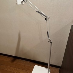 【新品同様】タブレットスタンドの画像