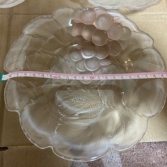 ガラス皿　ガラス食器の画像