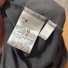 【美品】レディーストップスの画像