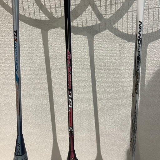 バトミントンラケット3本セット