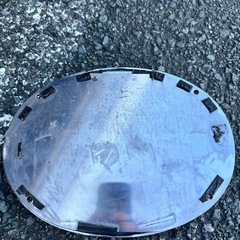 お値下げしました！！17クオンUDトラックス鏡面エンブレムの画像