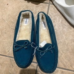 ムートン靴