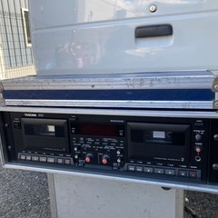 TASCAM 302 カセットデッキ