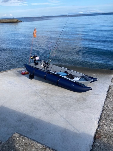 Exect familiar 6分割2馬力ボート　免許不要艇