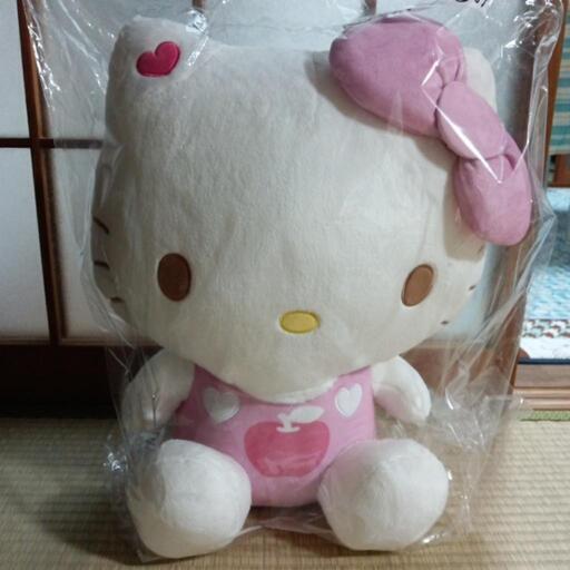 キティちゃんぬいぐるみ