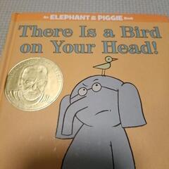 英語　絵本　There Is a Bird on Your Head!の画像