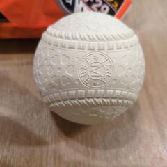 野球ソックス、手袋、ボールセットの画像