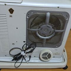 福岡市東区引取りのみ　MITUBISHI 三菱石油ファンヒーター　木造13畳　コンクリート18畳　99年製の画像