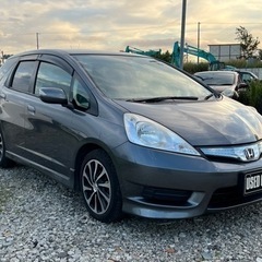 ホンダ　フィット　シャトル、ハイブリッド　の画像
