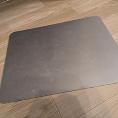 【１１月末に処分します】ひんやりマット【ペット用品】