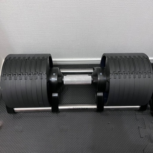 
Bodytech ダンベル　2個セット　4kg刻み32kg