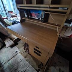 コクヨ 木製 勉強机 デスク 机テーブル　0円