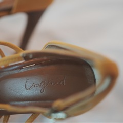 ⭐︎美品⭐︎ungridイエローサンダル の画像