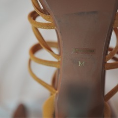 ⭐︎美品⭐︎ungridイエローサンダル の画像