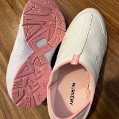 ナースリー　ナースシューズ　医療用　
23.5cm　　の画像