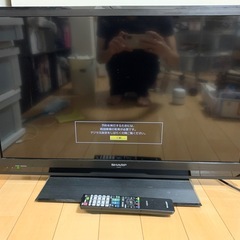 シャープ製32インチテレビ
