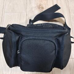 マルチポケットウエストバッグ