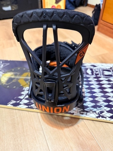 【受付終了】FTWO（現在はFNTC）TNT 153cm スノーボード 板 UNIONビンディングセット 受付終了】FTWO（現在はFNTC）TNT 153cm スノーボード 板 UNION
