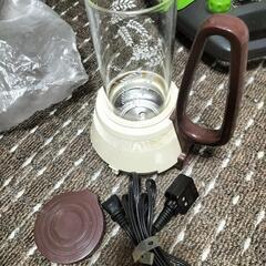 電気ポットの画像