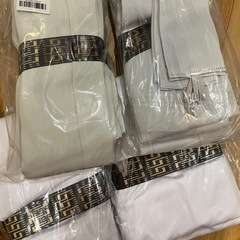 【新品】遮光カーテン4枚セット ライトグレー＋ミラーレースの画像