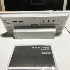 セイコウ　目覚まし時計電波未使用品の画像