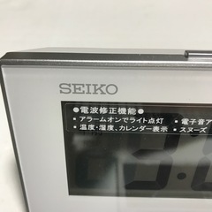 セイコウ　目覚まし時計電波未使用品の画像