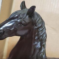馬の置物の画像