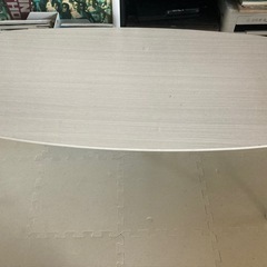 可愛いテーブル