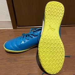 【未使用品】 26 サッカー　トレーニングシューズの画像