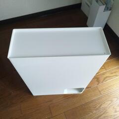 トイレットペーパーケース　山崎実業の画像