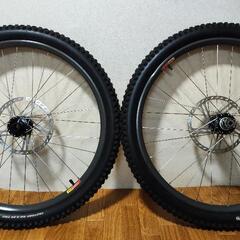 MAVIC 完組ホイール TIOGA DHタイヤ　HADLEYハ...