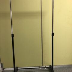 【オフィス家具一式】0円で差し上げます。ハンガーラック、ロッカー...