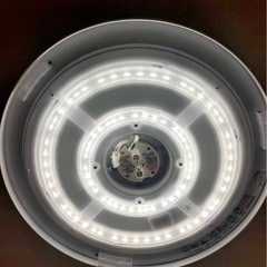 ニトリ　YYD-32W-3200 6畳用　LED シーリングライト2台
の画像
