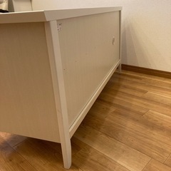 テレビ台の画像