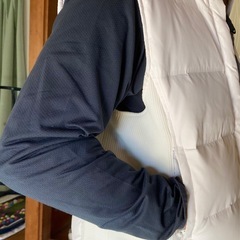 レディース　GAPダウンベスト の画像