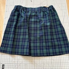 いなほ幼稚園　制服スカート 120