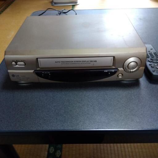VHSビデオデッキ