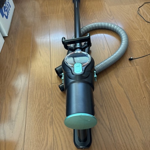 充電式　掃除機