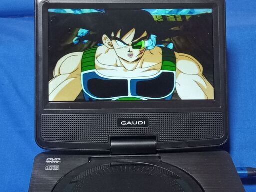 ポータブルDVDプレイヤー　GAUDY　CPD07B1　　動作確認済