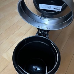 IKEA EKOLN エーコルン ゴミ箱の画像