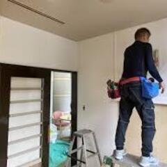 パテ打ち・クロス貼り経験者募集　日当15,000円〜　現金日払いOK 腰道具必須の画像
