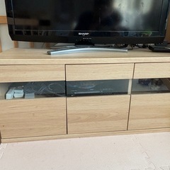 テレビ台の画像