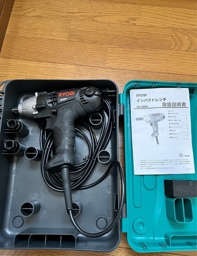 タイヤ交換に　リョービ　インパクトレンチ　　 未使用