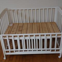 カトージ　標準サイズ　ハイタイプベビーベッドの画像